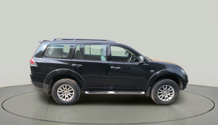 2014 Mitsubishi Pajero Sport 2.5 AT 4X2, Diesel, Automatic, 1,73,131 km, exterior