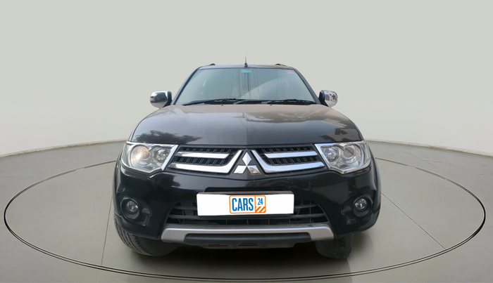 2014 Mitsubishi Pajero Sport 2.5 AT 4X2, Diesel, Automatic, 1,73,131 km, exterior