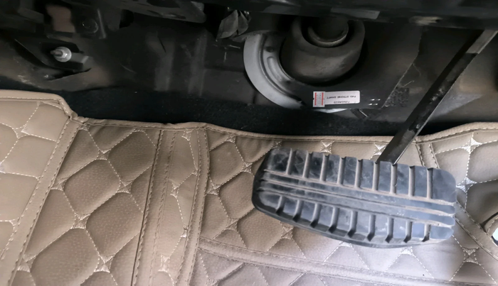 2014 Mitsubishi Pajero Sport 2.5 AT 4X2, Diesel, Automatic, 1,73,131 km, interior