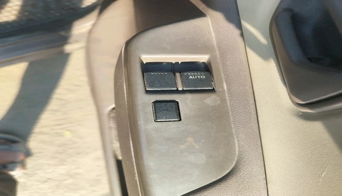 2011 Maruti Zen Estilo LXI, Petrol, Manual, 1,23,597 km, interior