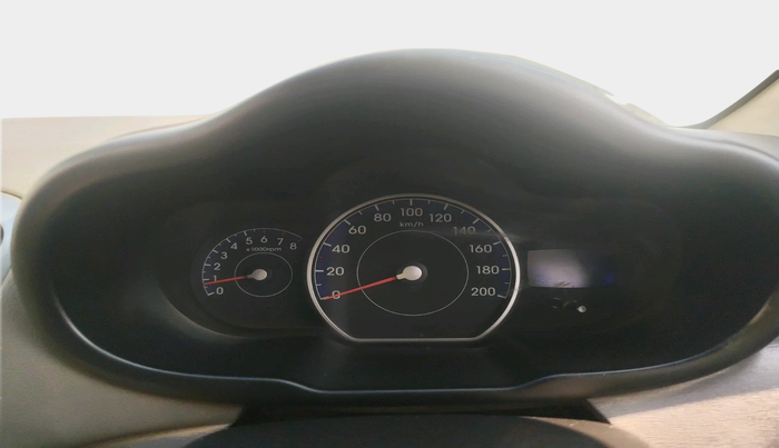 2011 Hyundai i10 ERA 1.1, Petrol, Manual, 1,82,360 km, interior