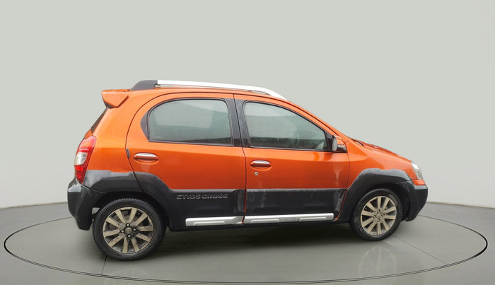 2016 Toyota Etios CROSS 1.4 VD, Diesel, Manual, 96,143 km, exterior