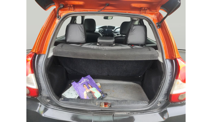 2016 Toyota Etios CROSS 1.4 VD, Diesel, Manual, 96,143 km, exterior