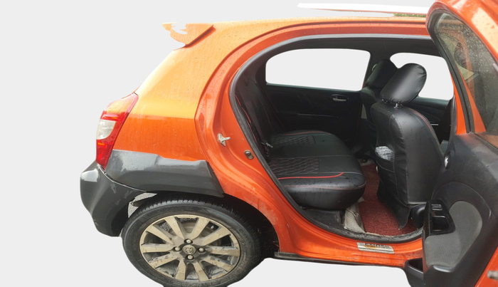 2016 Toyota Etios CROSS 1.4 VD, Diesel, Manual, 96,143 km, interior