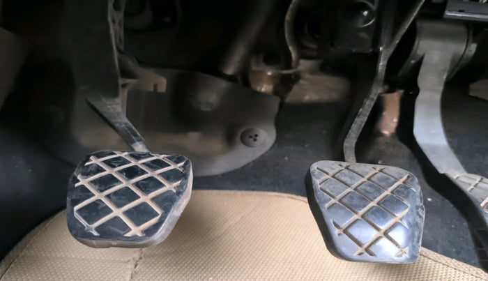 2014 Skoda Rapid ELEGANCE 1.6 TDI CR MT, Diesel, Manual, 2,91,235 km, interior