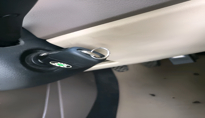 2014 Skoda Rapid ELEGANCE 1.6 TDI CR MT, Diesel, Manual, 2,91,235 km, interior