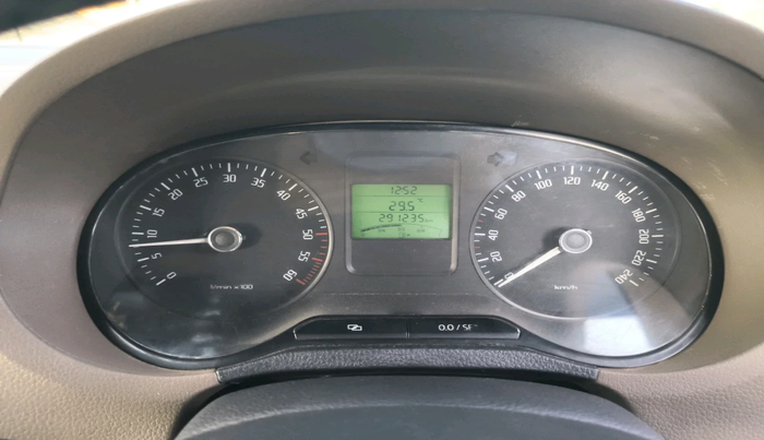 2014 Skoda Rapid ELEGANCE 1.6 TDI CR MT, Diesel, Manual, 2,91,235 km, interior