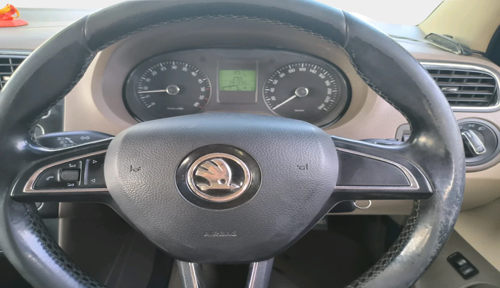 2014 Skoda Rapid ELEGANCE 1.6 TDI CR MT, Diesel, Manual, 2,91,235 km, interior