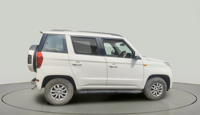 2017 Mahindra TUV300 T8, Diesel, Manual, 1,23,107 km, exterior