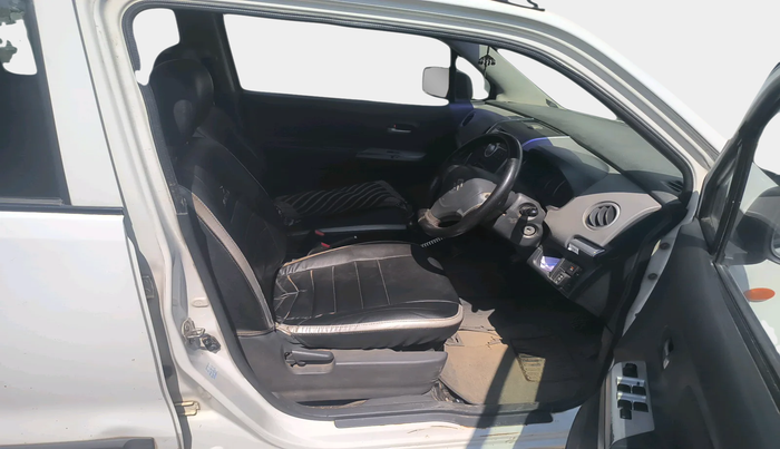 2012 Maruti Wagon R 1.0 VXI, Petrol, Manual, 1,17,901 km, interior