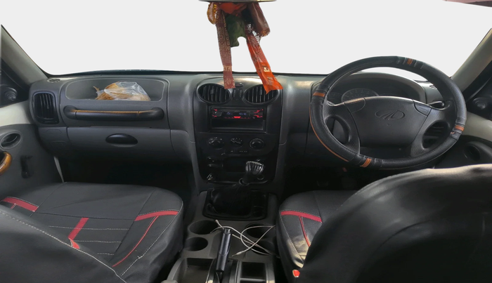 2012 Mahindra Scorpio EX M2DI, Diesel, Manual, 1,96,572 km, interior