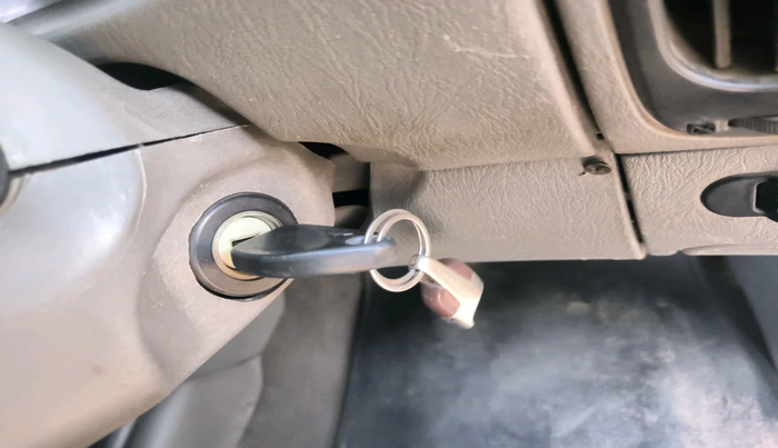 2012 Mahindra Scorpio EX M2DI, Diesel, Manual, 1,96,572 km, interior