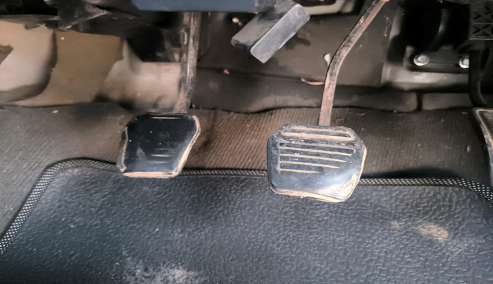 2012 Mahindra Scorpio EX M2DI, Diesel, Manual, 1,96,572 km, interior