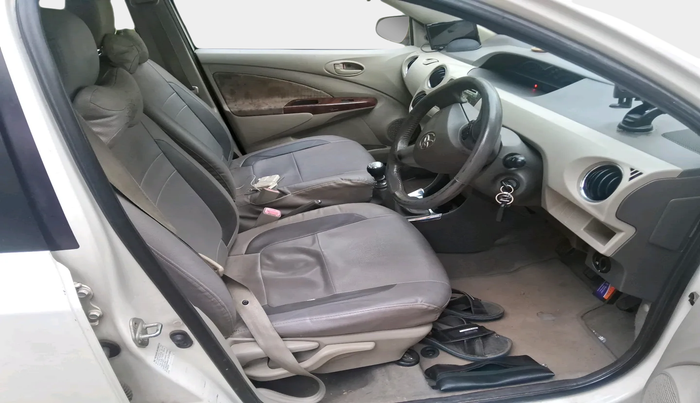 2013 Toyota Etios VD, Diesel, Manual, 88,610 km, interior