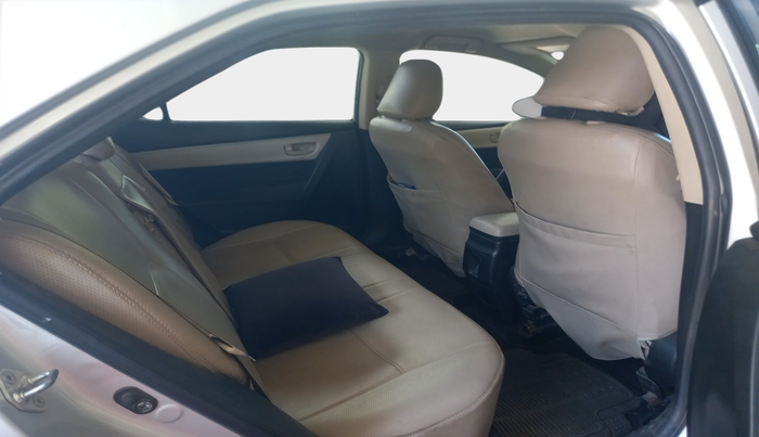 2015 Toyota Corolla Altis J+ PETROL, Petrol, Manual, 81,925 km, interior