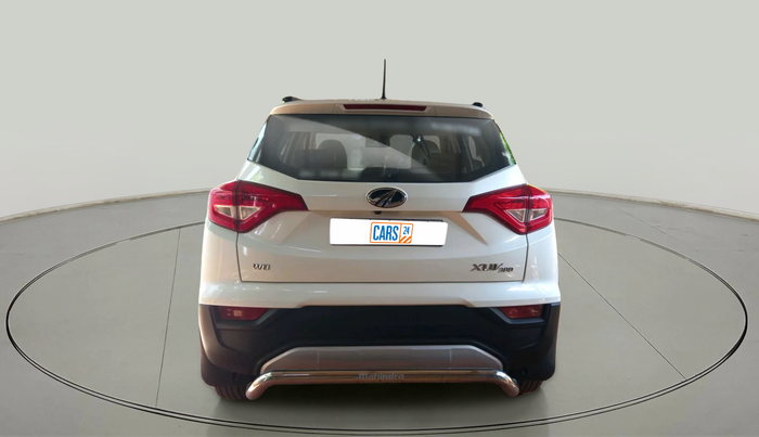2022 Mahindra XUV300 W8 (O) 1.2 PETROL, Petrol, Manual, 16,453 km, exterior