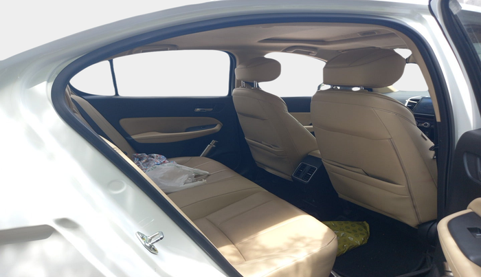 2020 Honda City 1.5L I-VTEC ZX CVT, Petrol, Automatic, 1,04,637 km, interior