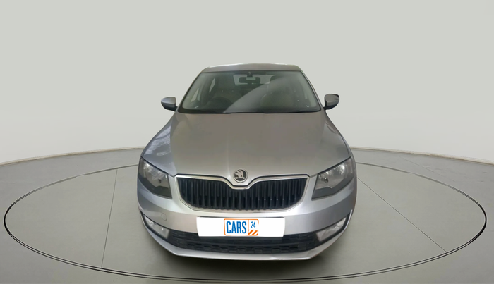 2013 Skoda Octavia AMBITION 2.0 TDI AT, Diesel, Automatic, 1,09,502 km, exterior