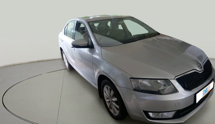 2013 Skoda Octavia AMBITION 2.0 TDI AT, Diesel, Automatic, 1,09,502 km, exterior