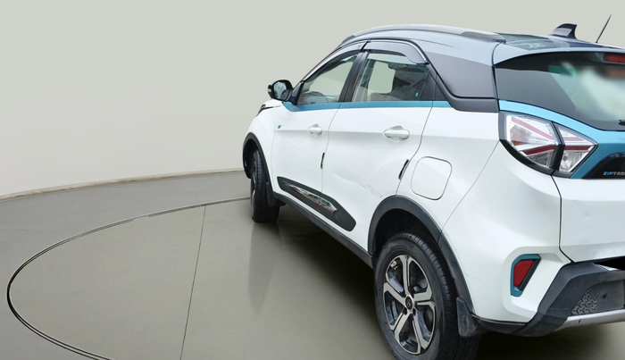 2022 Tata NEXON EV XZ PLUS, Electric, Automatic, 74,418 km, exterior