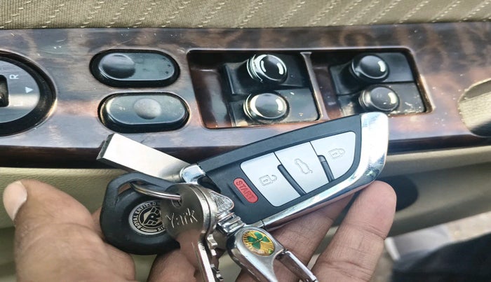 2015 Hyundai Verna FLUIDIC 1.6 CRDI S(O) 4S, Diesel, Manual, 1,17,287 km, interior