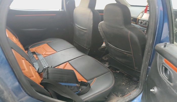 2017 Renault Kwid CLIMBER 1.0 AMT, Petrol, Automatic, 12,337 km, interior