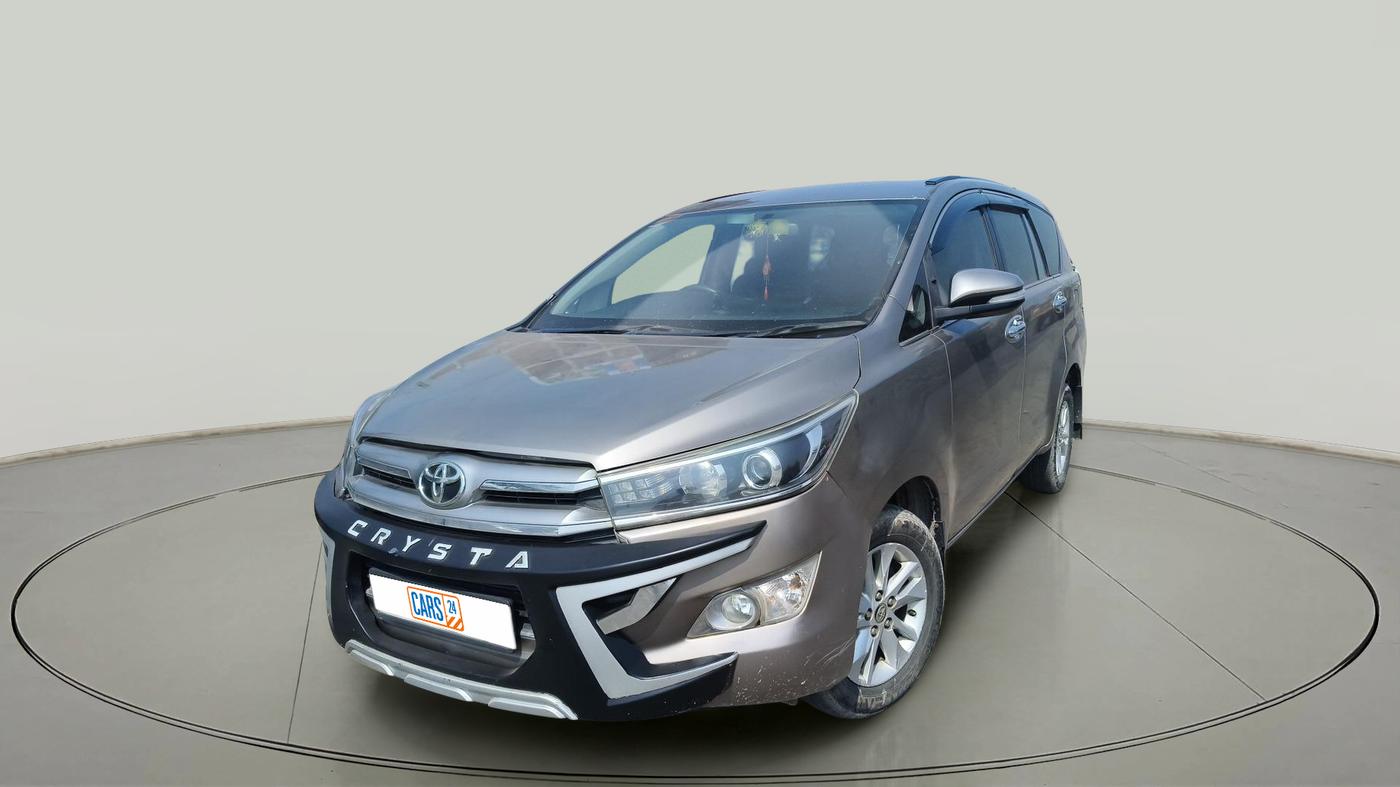 2017 Toyota Innova Crysta 2.4 VX 8 STR, Diesel, Manual, 1,63,880 km, exterior