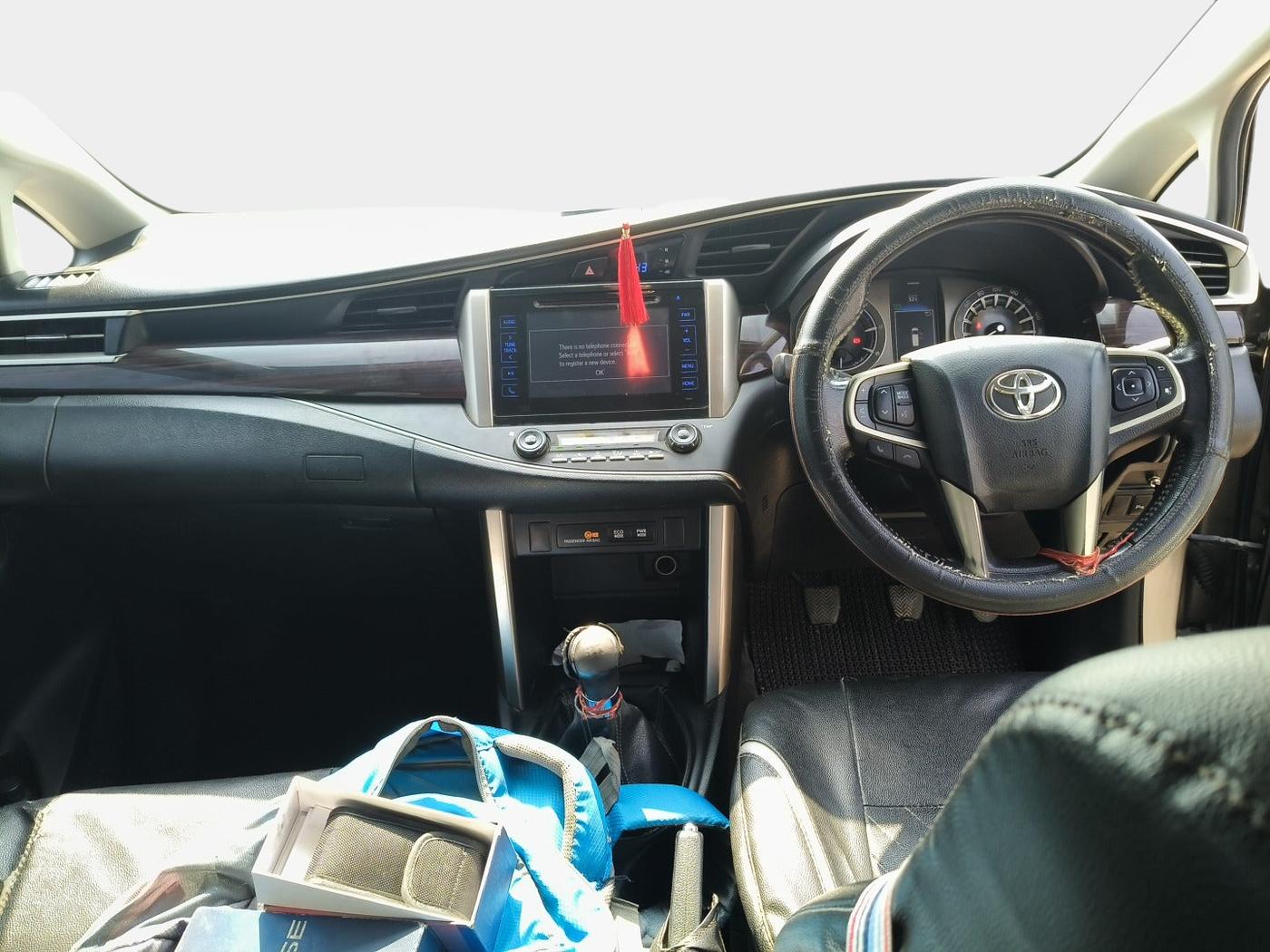 2017 Toyota Innova Crysta 2.4 VX 8 STR, Diesel, Manual, 1,63,880 km, interior