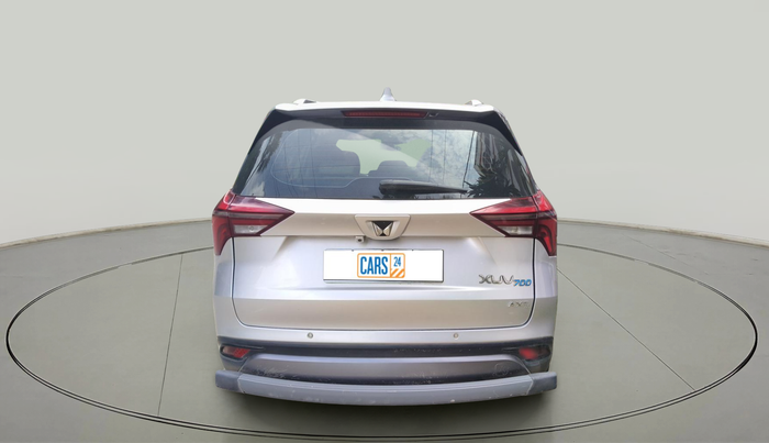 2023 Mahindra XUV700 AX 7 LUXURY D MT 7 STR, Diesel, Manual, 78,524 km, exterior