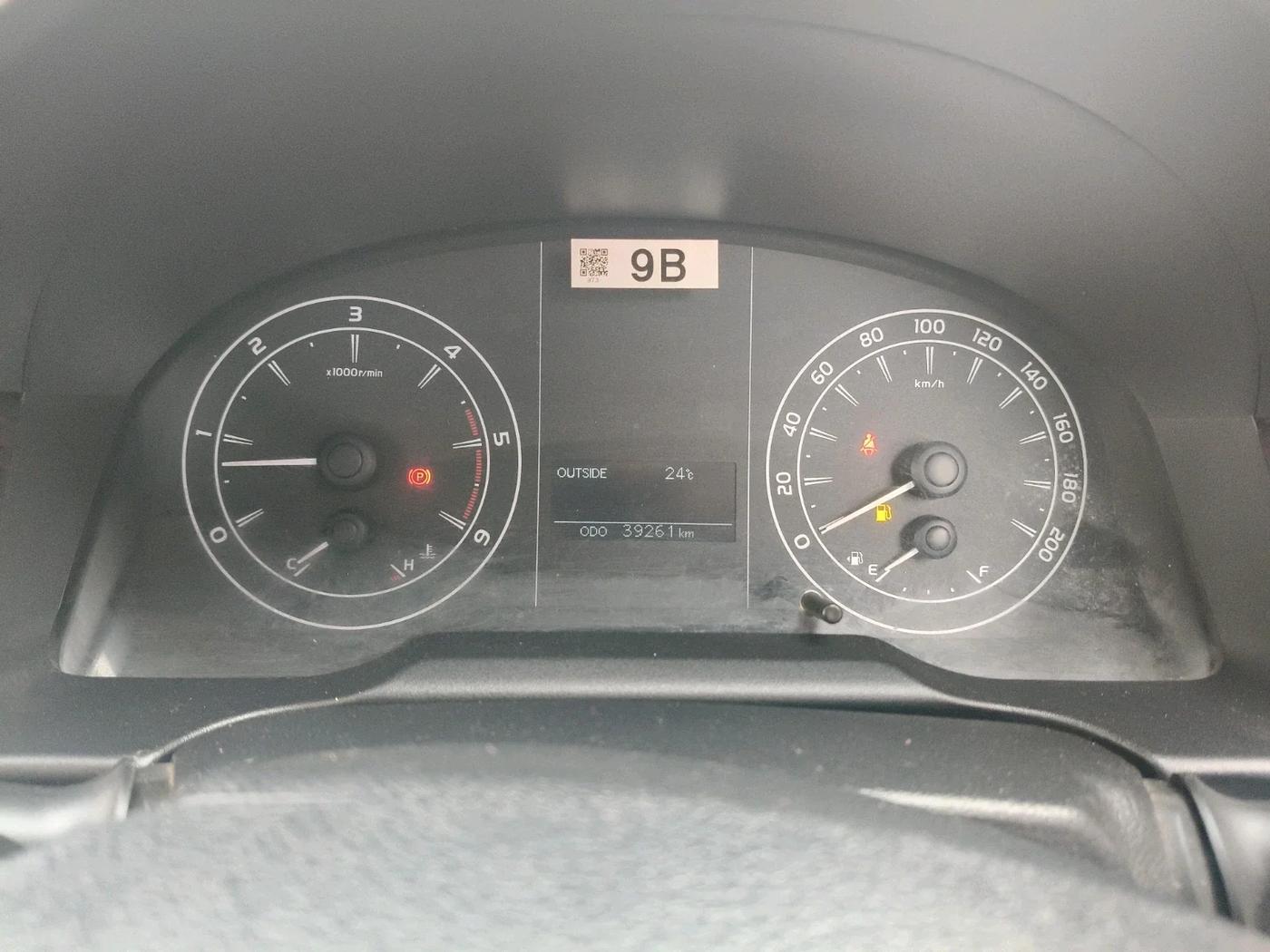 2024 Toyota Innova Crysta GX Plus 8 STR, Diesel, Manual, 39,261 km, interior