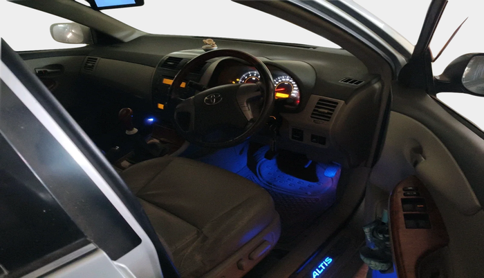 2010 Toyota Corolla Altis G PETROL, Petrol, Manual, 59,270 km, interior