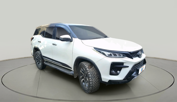 2021 Toyota Fortuner 4X2 AT 2.8 LEGENDER, Diesel, Automatic, 77,696 km, exterior