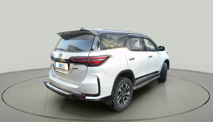 2021 Toyota Fortuner 4X2 AT 2.8 LEGENDER, Diesel, Automatic, 77,696 km, exterior