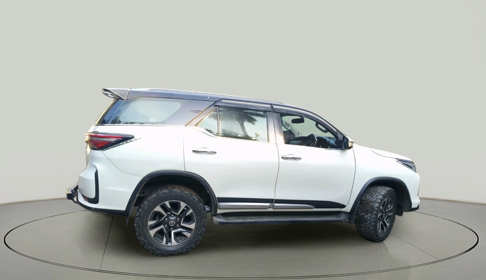 2021 Toyota Fortuner 4X2 AT 2.8 LEGENDER, Diesel, Automatic, 77,696 km, exterior