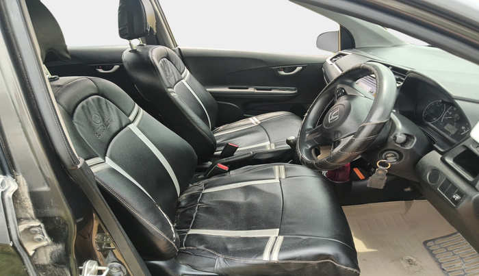2016 Honda BR-V 1.5L I- DTEC S, Diesel, Manual, 99,382 km, interior
