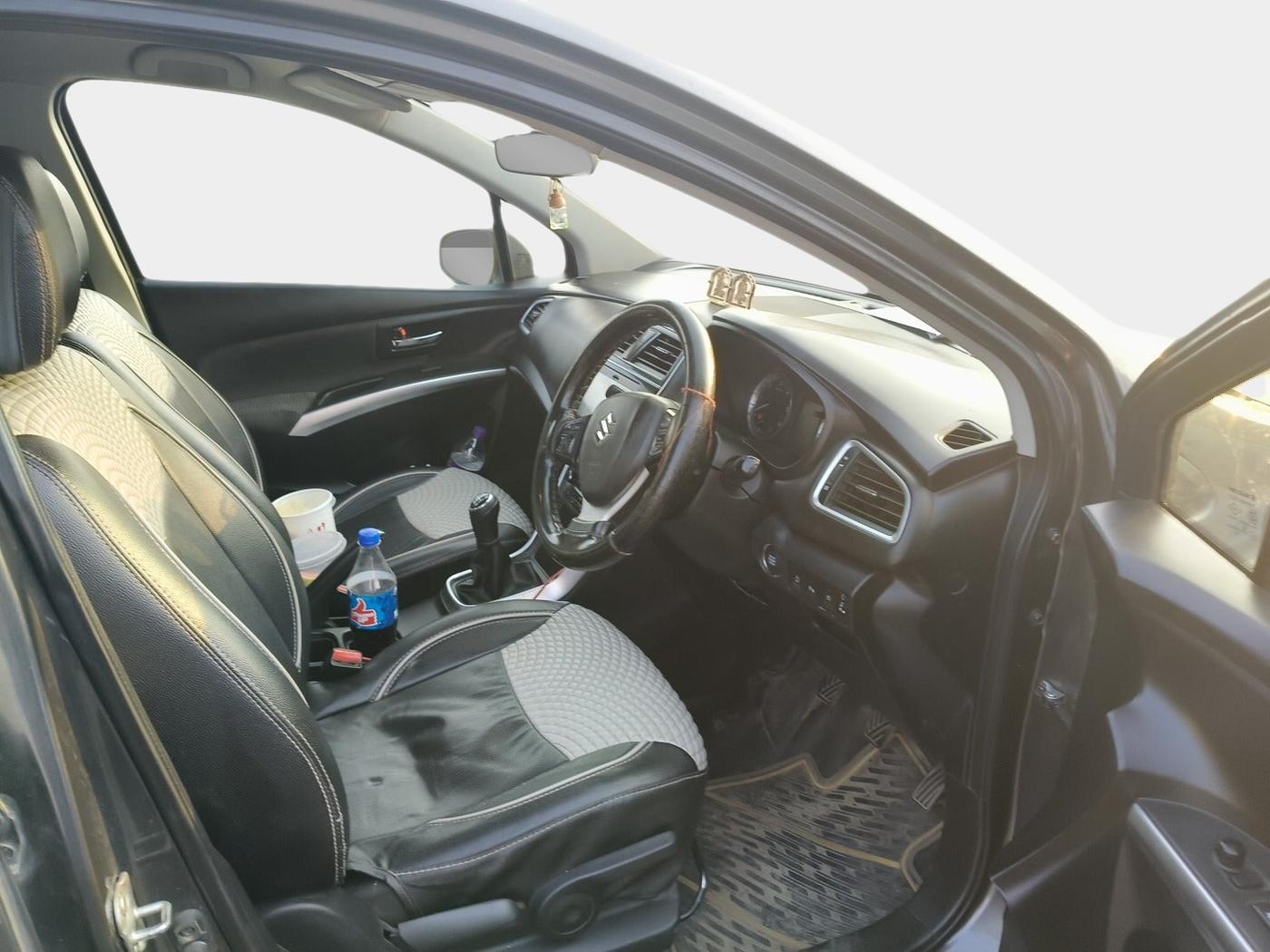 2018 Maruti S Cross ZETA 1.3, Diesel, Manual, 1,39,114 km, interior