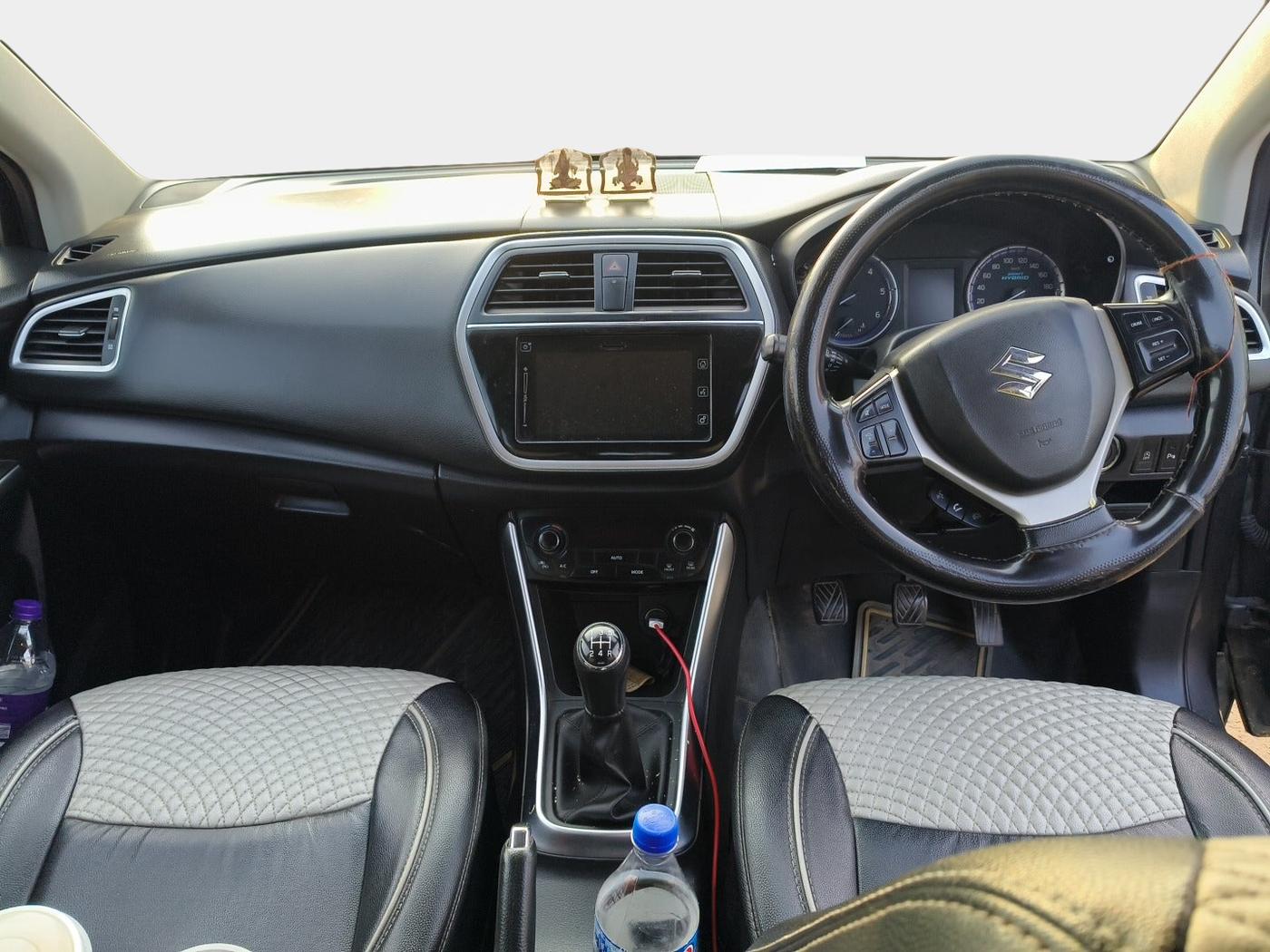 2018 Maruti S Cross ZETA 1.3, Diesel, Manual, 1,39,114 km, interior