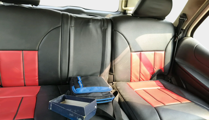 2017 Tata Safari Storme 2.2 EX 4X2, Diesel, Manual, 54,792 km, interior