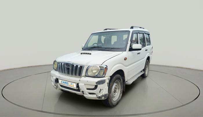 2013 Mahindra Scorpio LX, Diesel, Manual, 1,85,031 km, exterior