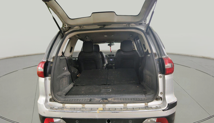 2017 Tata Hexa XT 4X2 6 STR, Diesel, Manual, 89,663 km, exterior
