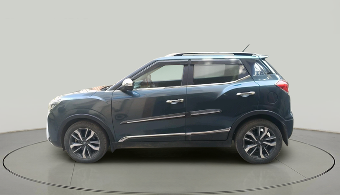 2019 Mahindra XUV300 W8 (O) 1.2 PETROL, Petrol, Manual, 31,350 km, exterior