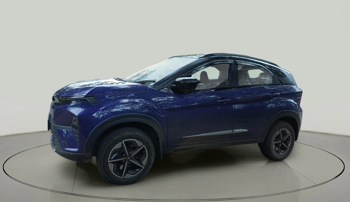 2023 Tata NEXON FEARLESS SUNROOF DUAL TONE 1.2 PETROL, Petrol, Manual, 30,220 km, exterior