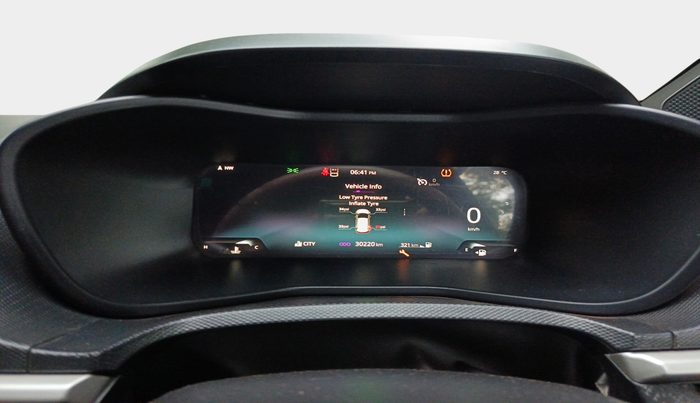 2023 Tata NEXON FEARLESS SUNROOF DUAL TONE 1.2 PETROL, Petrol, Manual, 30,220 km, interior