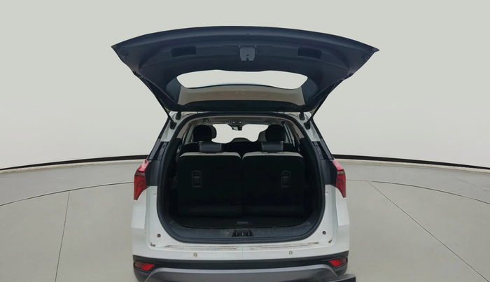 2021 Mahindra XUV700 AX 7 D MT 7 STR, Diesel, Manual, 73,260 km, exterior