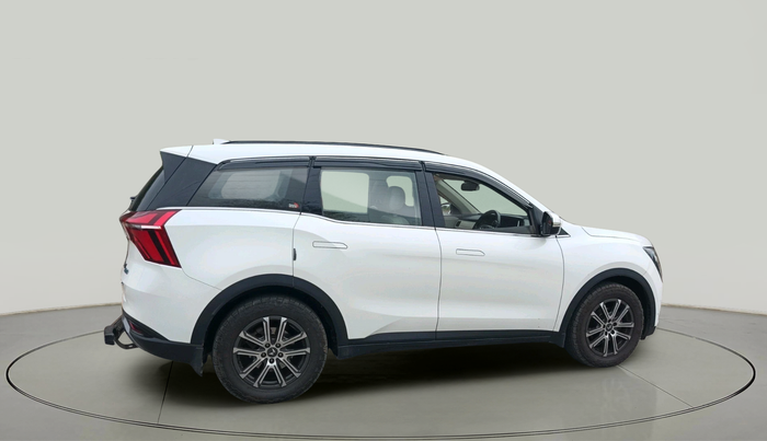2021 Mahindra XUV700 AX 7 D MT 7 STR, Diesel, Manual, 73,260 km, exterior