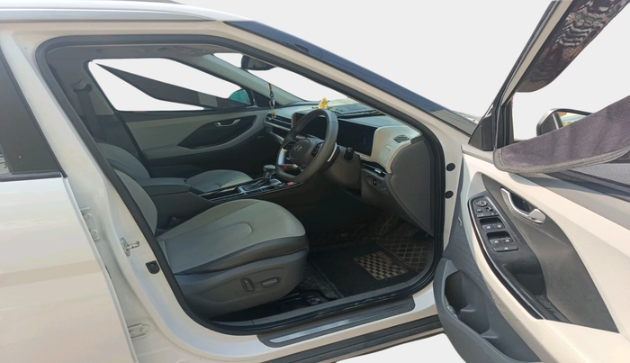 2024 Hyundai Creta SX (O) 1.5 DIESEL AT, Diesel, Automatic, 32,783 km, interior