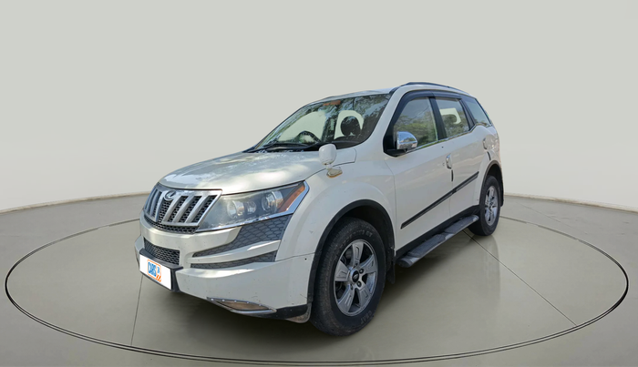 2013 Mahindra XUV500 W8, Diesel, Manual, 1,73,572 km, exterior