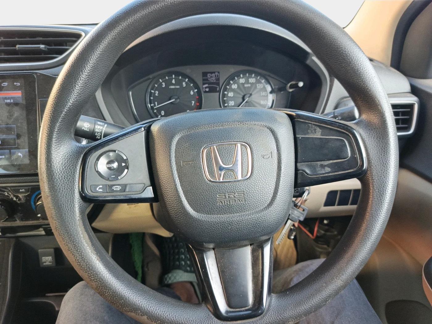 2018 Honda Amaze 1.2L I-VTEC S, Petrol, Manual, 1,04,977 km, interior