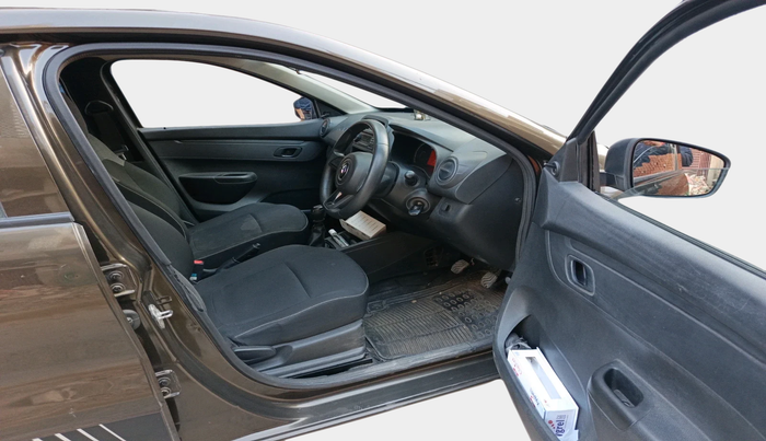 2020 Renault Kwid RXL, Petrol, Manual, 31,475 km, interior