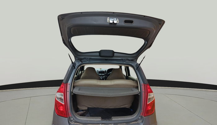 2013 Hyundai i10 MAGNA 1.1, Petrol, Manual, 92,996 km, exterior